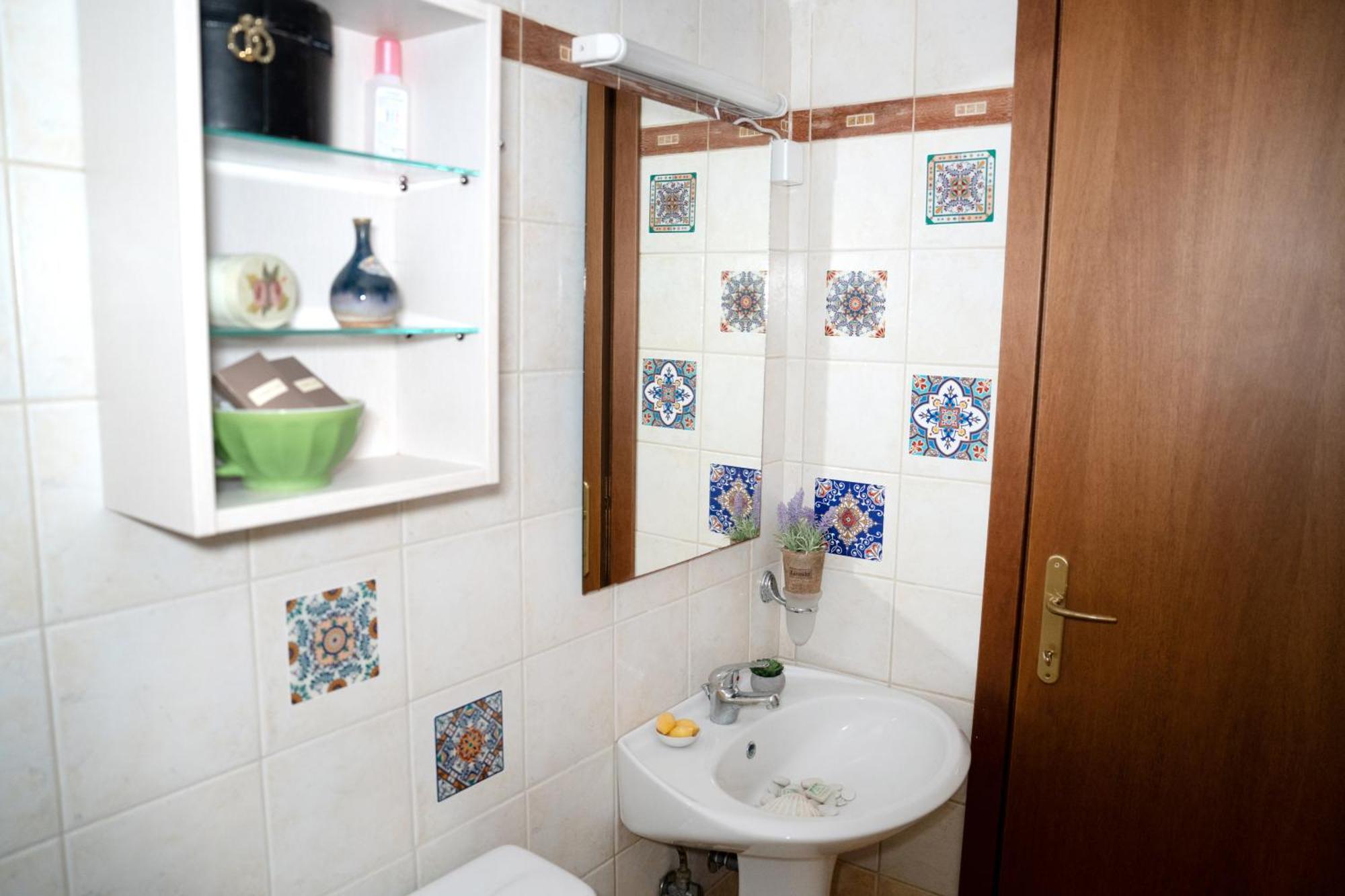 Artistic 1 Apartment Afytos Eksteriør bilde
